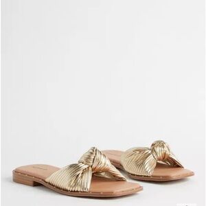 Torrid Sandals NWT Size 8.5